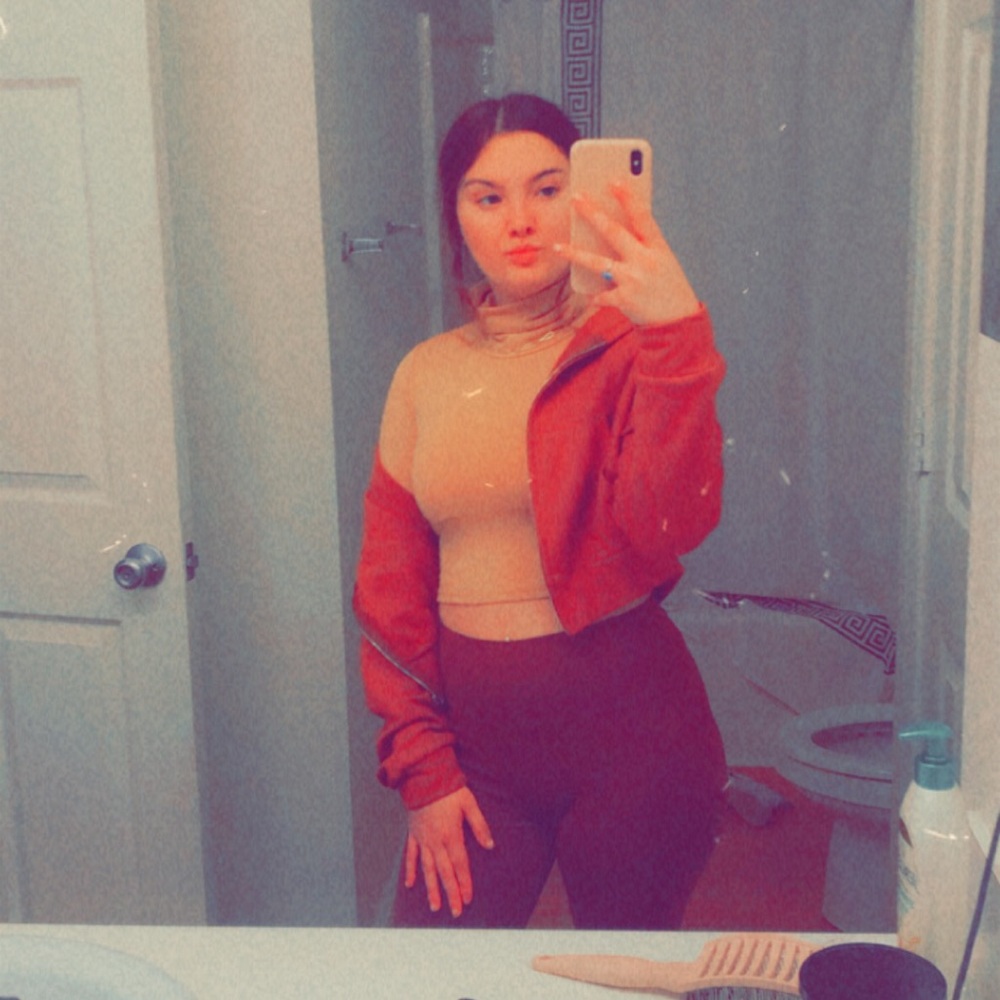 Meet your Posher, Madison